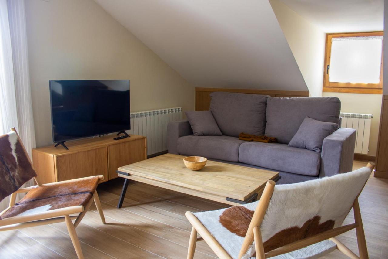 Apartaments Areny - L'Amfitriona Esterri d'Àneu Eksteriør bilde