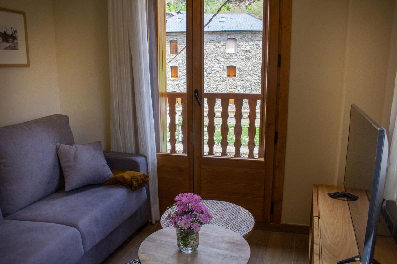 Apartaments Areny - L'Amfitriona Esterri d'Àneu Eksteriør bilde