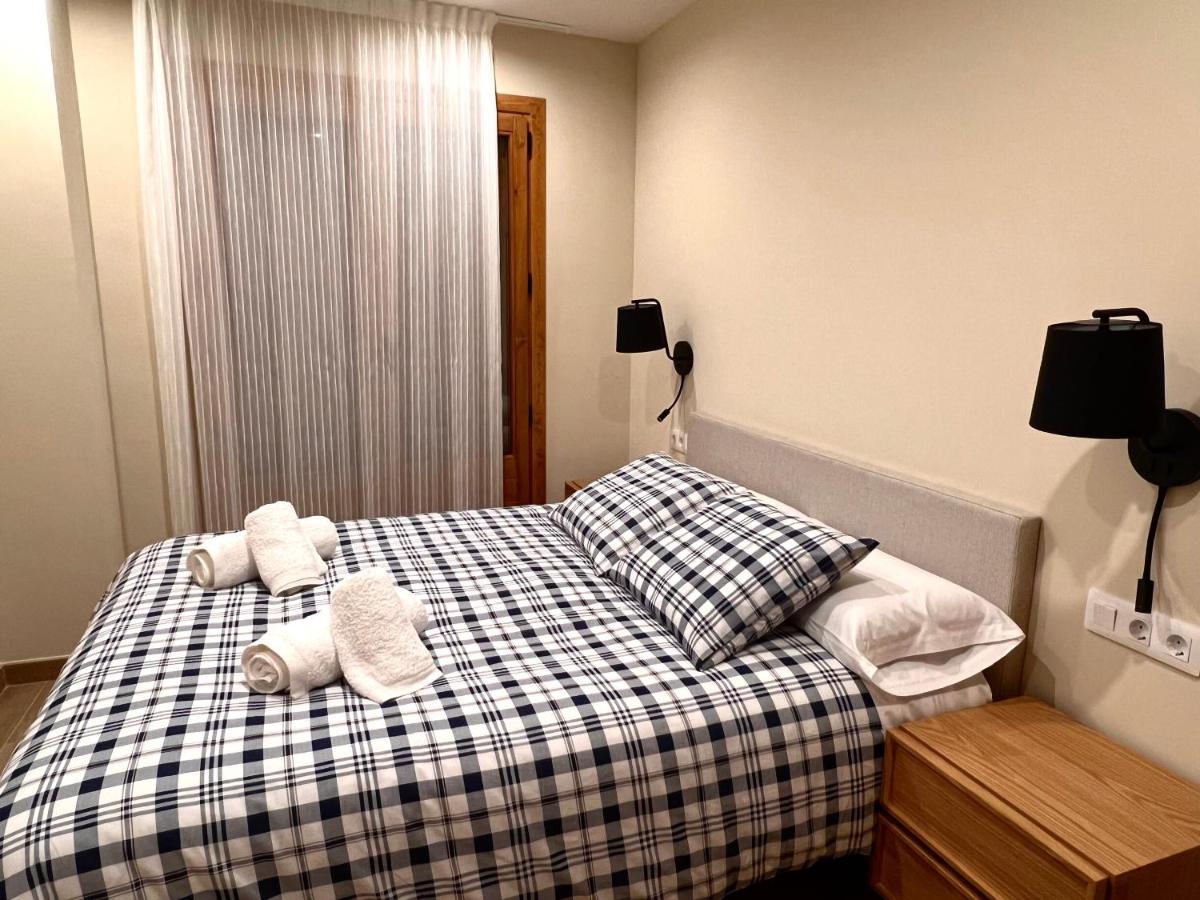 Apartaments Areny - L'Amfitriona Esterri d'Àneu Eksteriør bilde